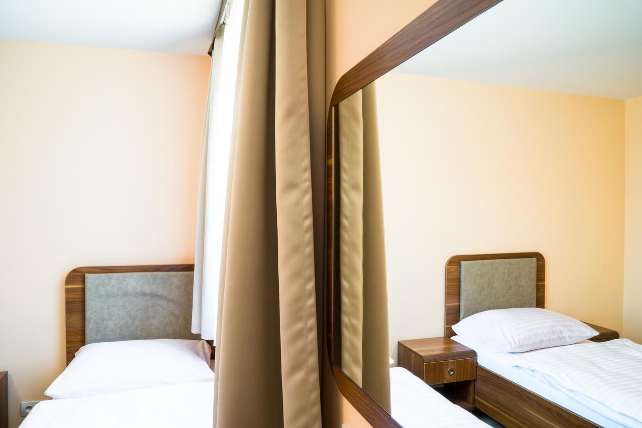 Zgoda Kompleks Hotelarski Świętochłowice Εξωτερικό φωτογραφία