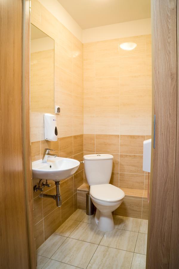 Zgoda Kompleks Hotelarski Świętochłowice Εξωτερικό φωτογραφία